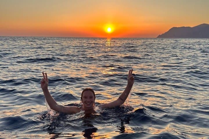 Small Group Cinque Terre Sunset Boat Tour with Prosecco and Swim