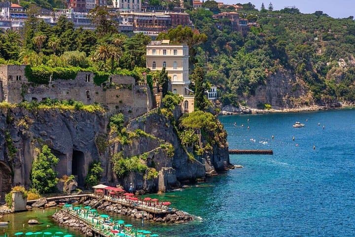 From Rome : Full day Tour of Positano and Sorrento ( Or Pompei)