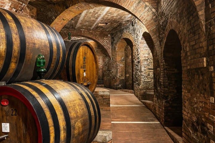 From Florence: Val d'Orcia, Montepulciano & Montalcino
