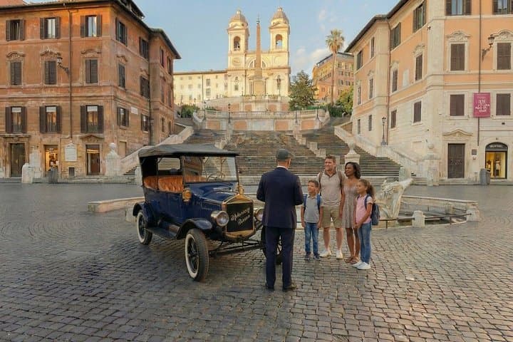 Private Rome Tour in an Electric Vintage American Ford Model T