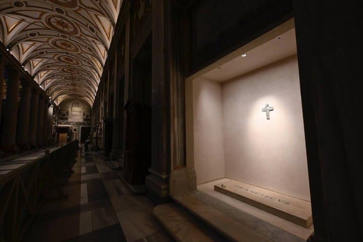 Rome Christian Pilgrimage Tour by Golf Cart Churches and Relics
