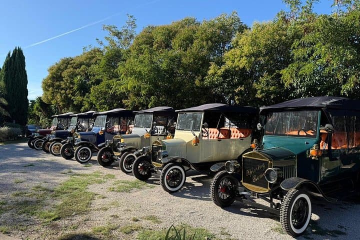 Private Rome Tour in an Electric Vintage American Ford Model T