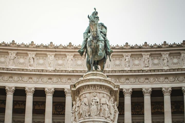 Rome: Vittoriano Monument Tickets Skip-the-Line Elevator Access