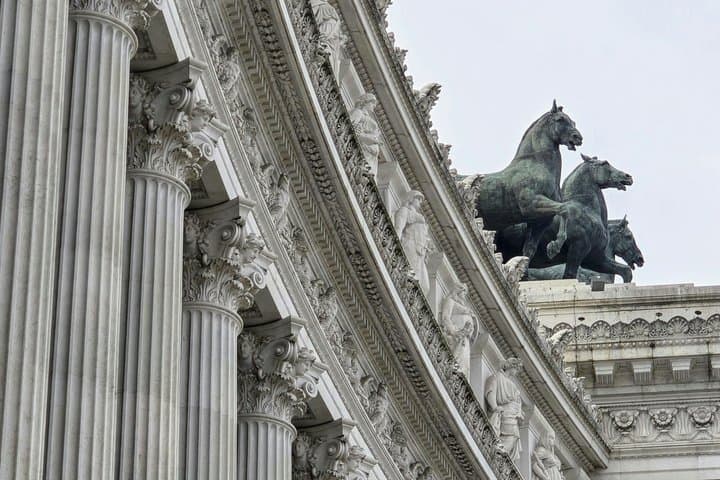 Rome: Vittoriano Monument Tickets Skip-the-Line Elevator Access