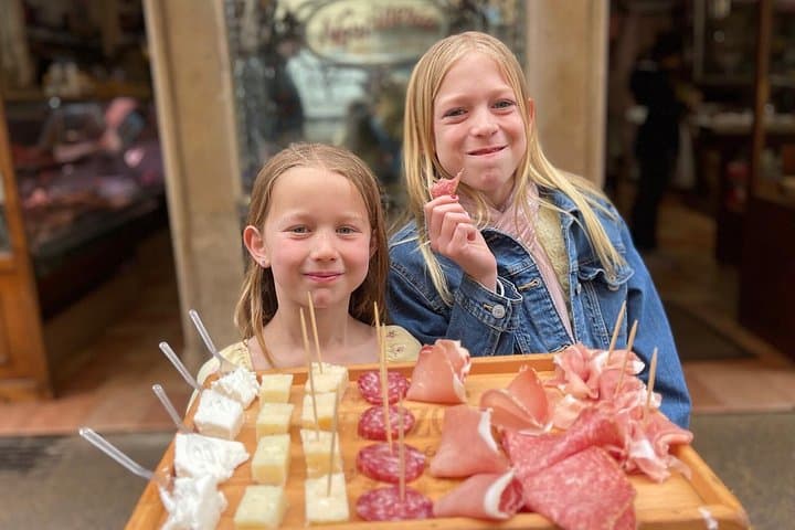 Rome for Foodies: Private Golf Cart Tasting Experience