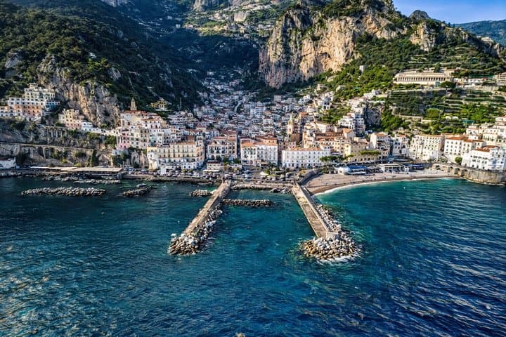 Amalfi Coast Tour from Rome with Positano and Lemon Stop
