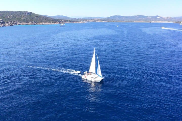 Small Group Catamaran Tour : Magdalene Islands with Brunch