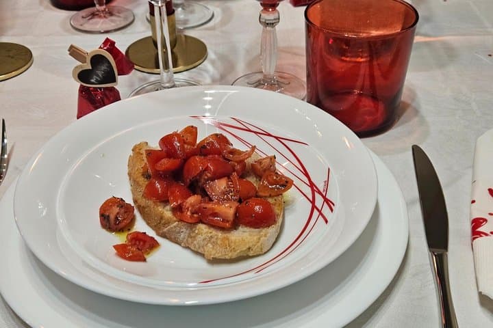 Private Handmade Pasta Cooking Class in Bologna with Mercedes