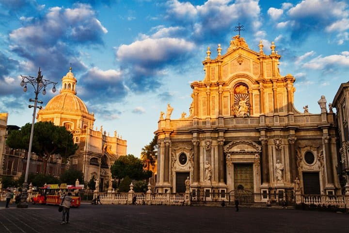 CLASSIC SICILY 4*-Self Drive Tour from Catania+Car Rental 7N-8D