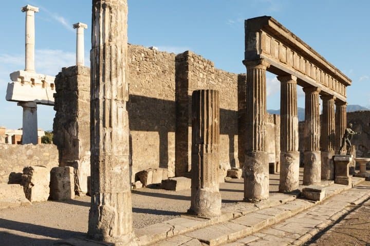 Pompeii Entry Ticket with Digital Audioguide