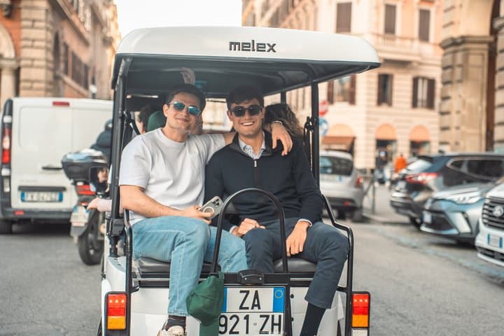 Private Tour of Rome by Golf Cart Gems and Photo Stops
