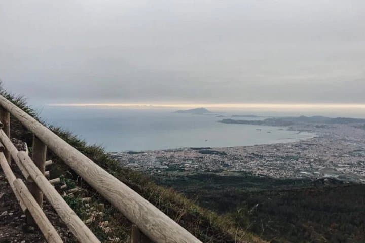 Private Pompeii and Vesuvius Day Trip from Rome