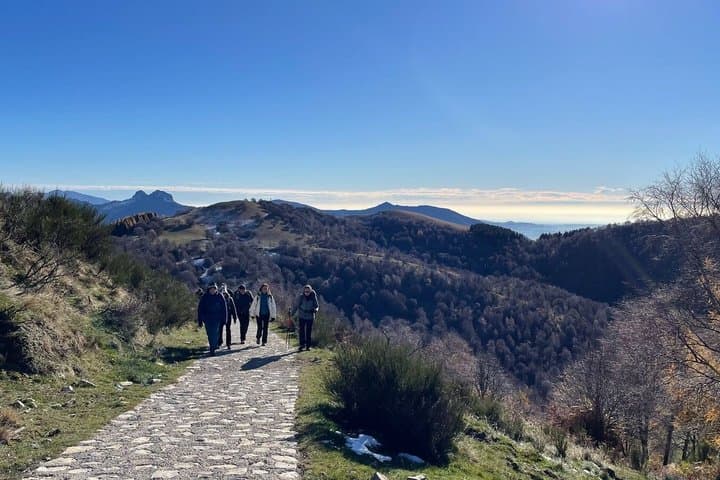 4 days walking on Lake Como