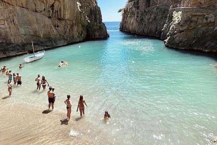Amalfi Coast & Capri Luxury Boat Experience