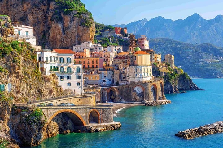Transfer from Rome to Amalfi/Positano/Sorrento and Vice Versa