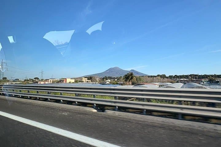 Private Transfer from Amalfi to Naples Airport ,Naples station