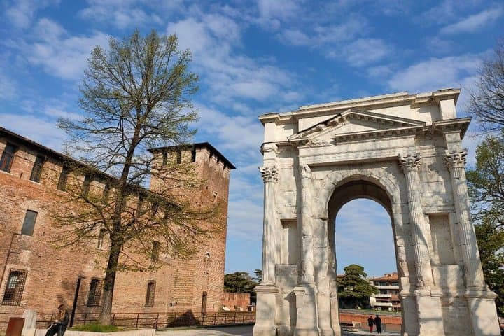 Verona Walking Tour Discover the City Beyond Romeo and Juliet