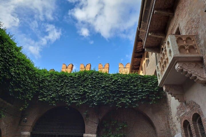 Verona Walking Tour Discover the City Beyond Romeo and Juliet