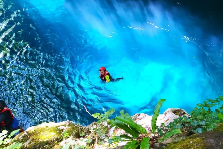 Canyoning Family in Lima Stream in Tuscany + Free Photos