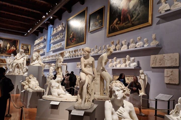 Michelangelo’s David: Accademia Gallery Free Day Guided Tour