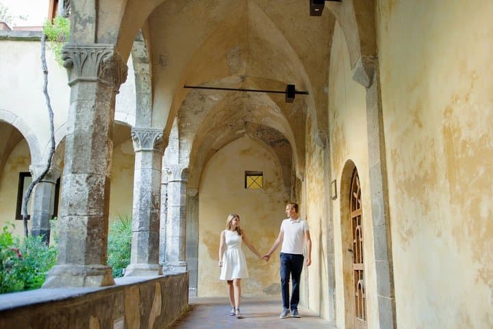 Private Scenic Views and Coastal Photoshoot in Sorrento