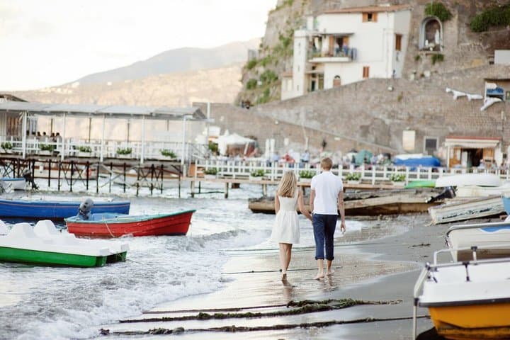 Private Scenic Views and Coastal Photoshoot in Sorrento
