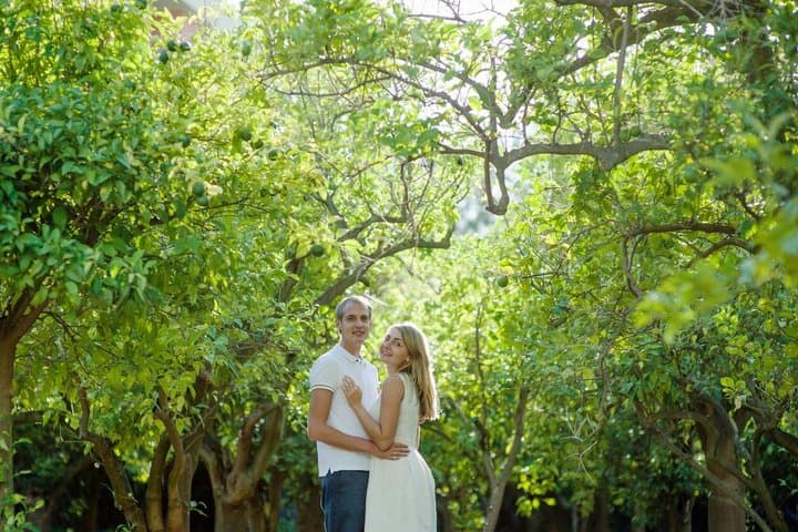 Private Scenic Views and Coastal Photoshoot in Sorrento
