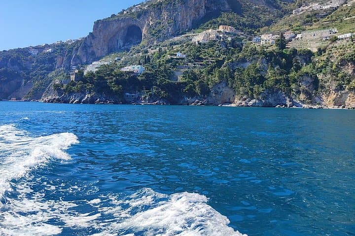 Tour from Naples: Sorrento, Positano and Amalfi with Boat Ride