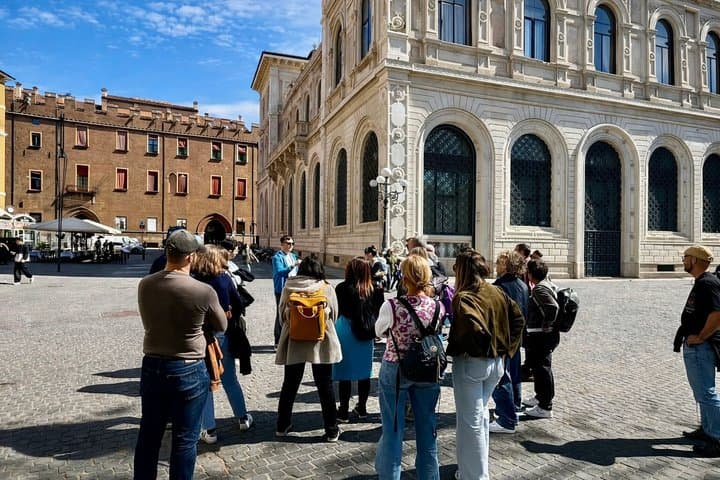 Bologna Walking Tour: Explore Top Sights & Hidden Gems