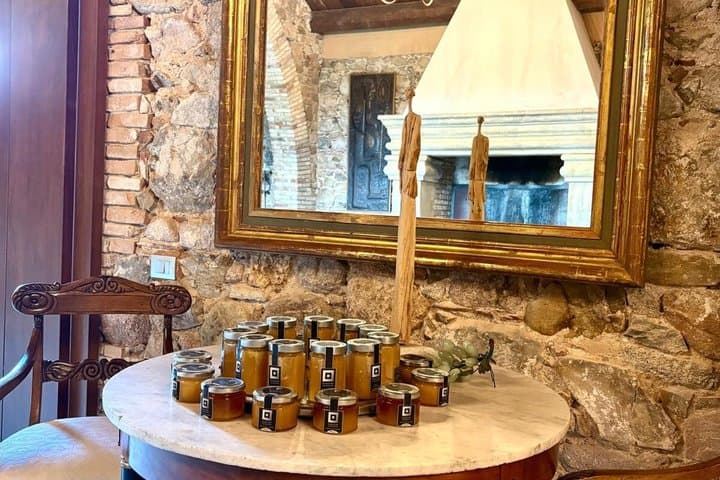 Wine tasting and visit to the winery a few steps from Cagliari