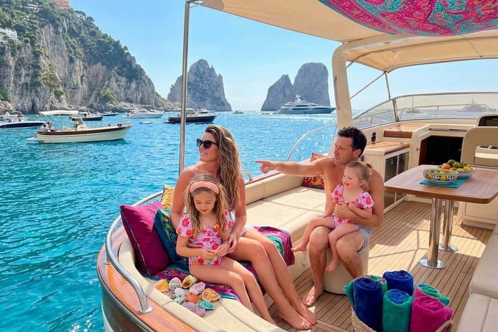 Capri in a Day: All-Inclusive Premium Boat Tour + Island Visit