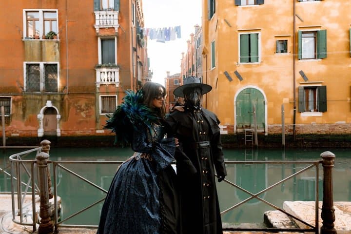 Venice Carnival Costume Photoshoot Private Experience