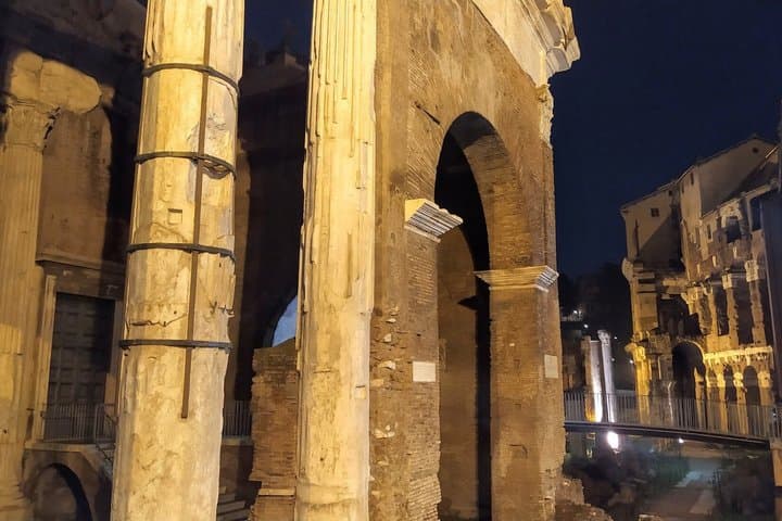 Rome: Heritage Dinner at the Jewish Ghetto’s Oldest Restaurant