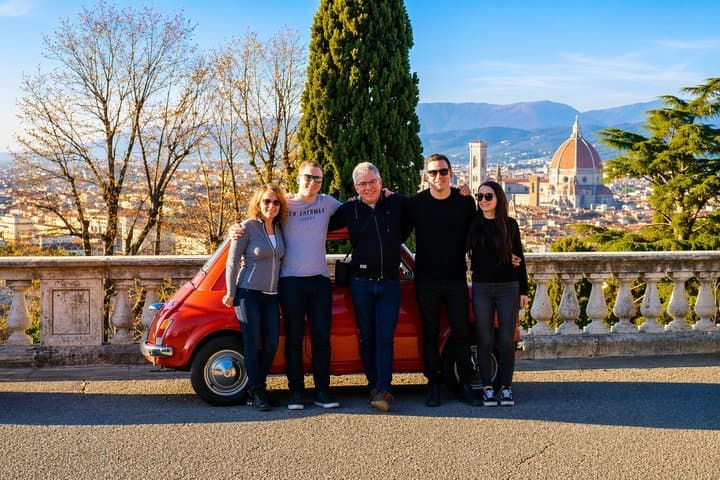 Florence: Private Vintage FIAT 500 with Wine & Olive Oil