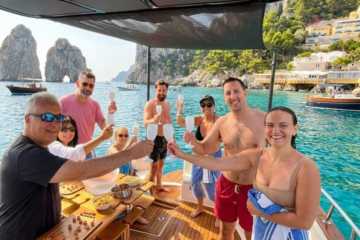 All-Inclusive Capri Boat Tour with City Visit from Positano