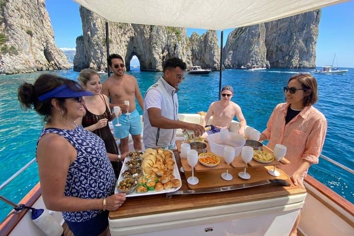 Capri Adventure Cruise: Sea Caves, Coastline & Blue Grotto Visit