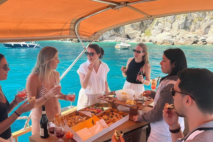 From Positano : Elite Capri Boat Day Free Bar, Brunch & City Walk