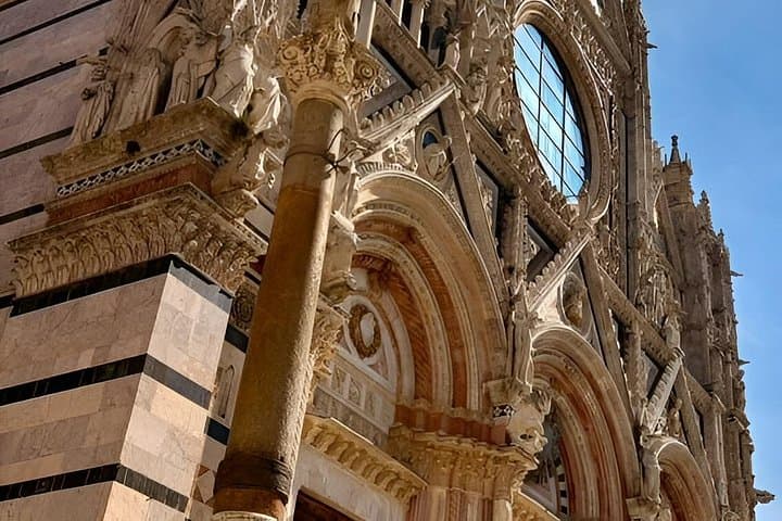 Florence Day Trip: Pisa, San Gimignano and Siena with Lunch