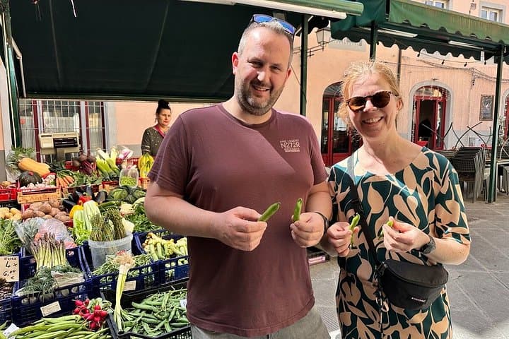 Pisa Street Food and City Highlights Walking Tour