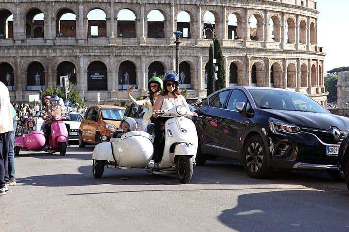Vespa Sidecar Tour with Pickup from Hotel and Dropoff 90 minutes