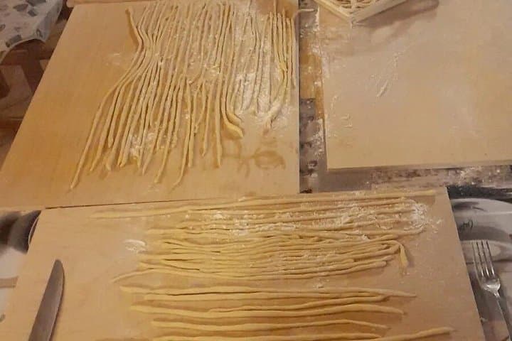Dining Experience at a local's Home in Cortona with Show Cooking