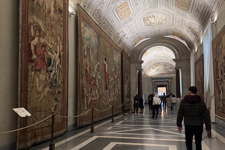 Rome: Vatican Private Tour with Direct Entry & Expert Guide