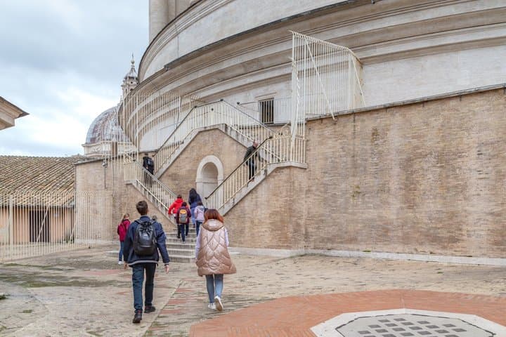 Skip the Line St Peters Basilica, Papal Tombs & Dome Guided Tour