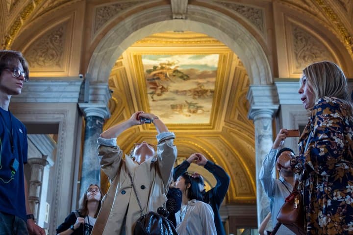 Vatican & St Peter’s Basilica: Must-Sees in 3 Hrs