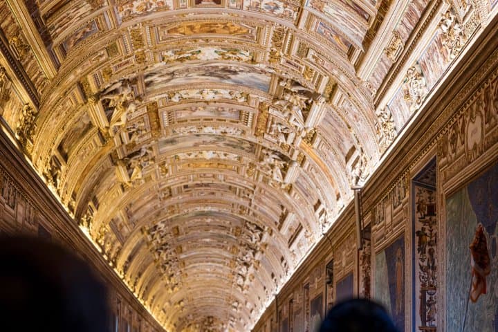 Vatican & St Peter’s Basilica: Must-Sees in 3 Hrs