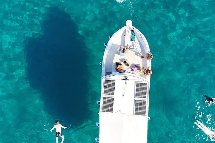 Boat Excursions in Cefalù with Snorkeling & Aperitif