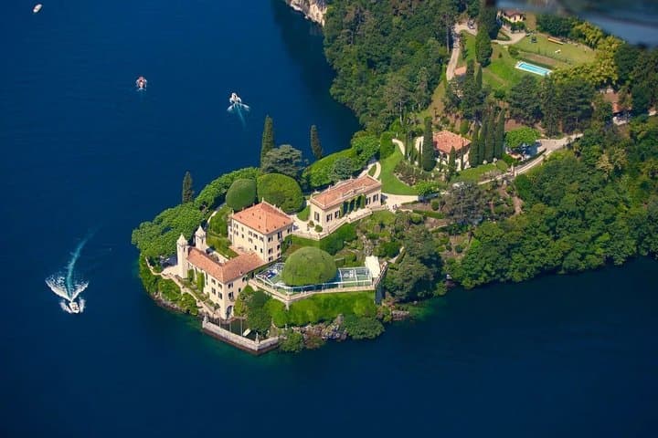 Visit Varenna and Bellagio with Wine on Lake Como Boat Tour