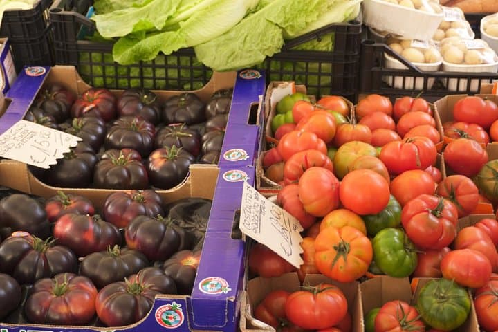Farmers' Market Shopping with Cooking Class and Pasta Making