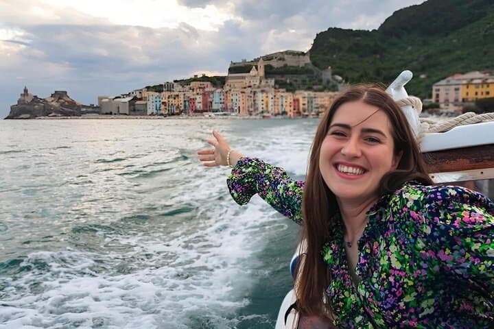 Cinque Terre Full Day Tour from Milan