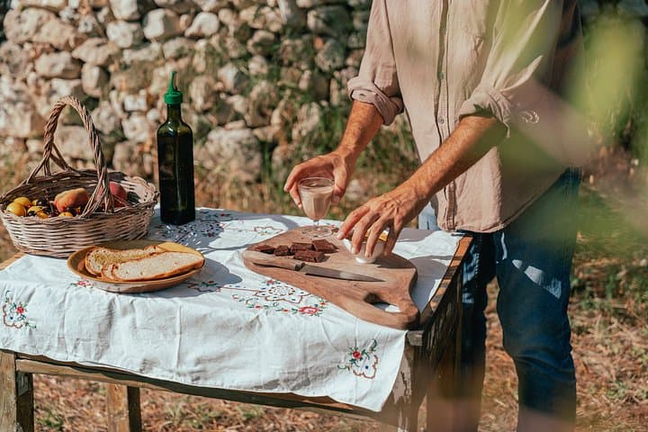 Olive Oil Tasting and Farm Tour in a Regenerative Sicilian Farm